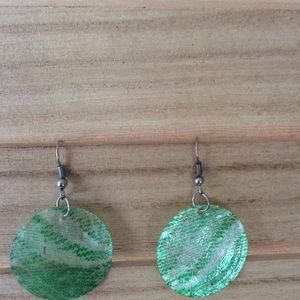 Small lightweight round earrings